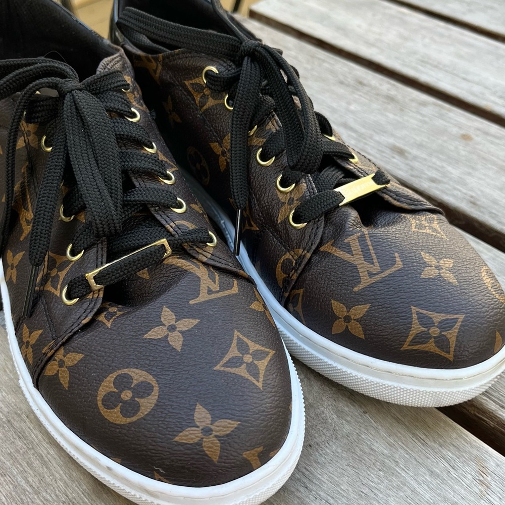 Copy - Louis Vuitton size 9 but will fit 8.5